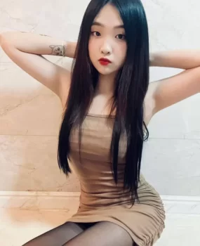 成都很顶的小姐姐