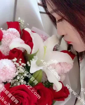 沃尔玛附近激情四射的美女