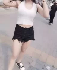 成都 郫都区新到嫩妹子 白嫩可爱 值得体验